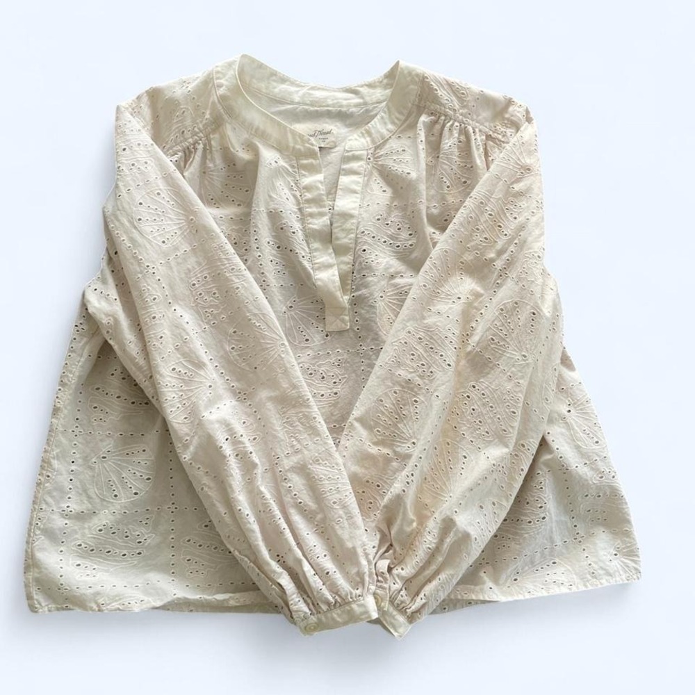 Universal Thread Women's Eyelet Mandarin Collar Popover Blouse‎ Cream M